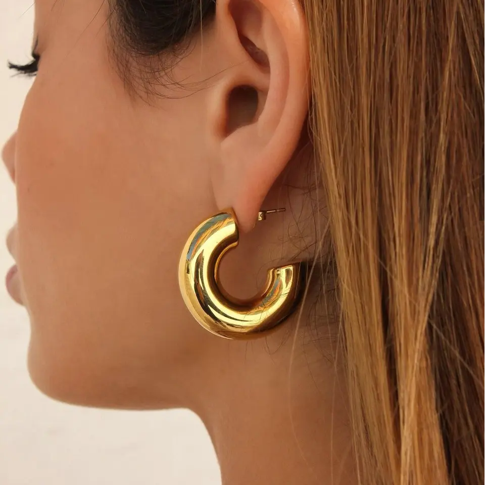 Rogue 18K Chunky C 30mm Hoop Earrings