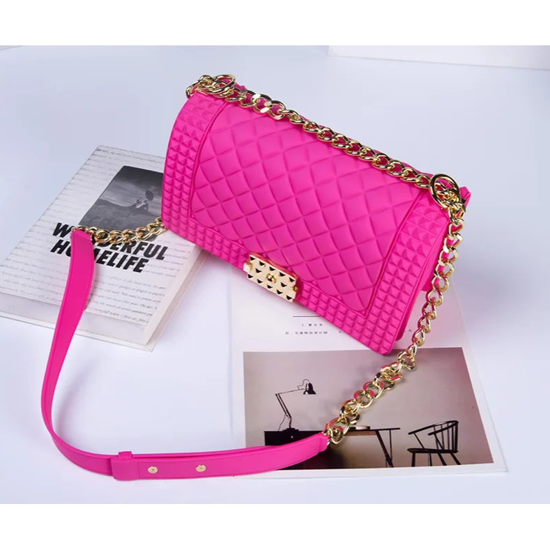 Lola 2.0 Waterproof Quilted Handbag