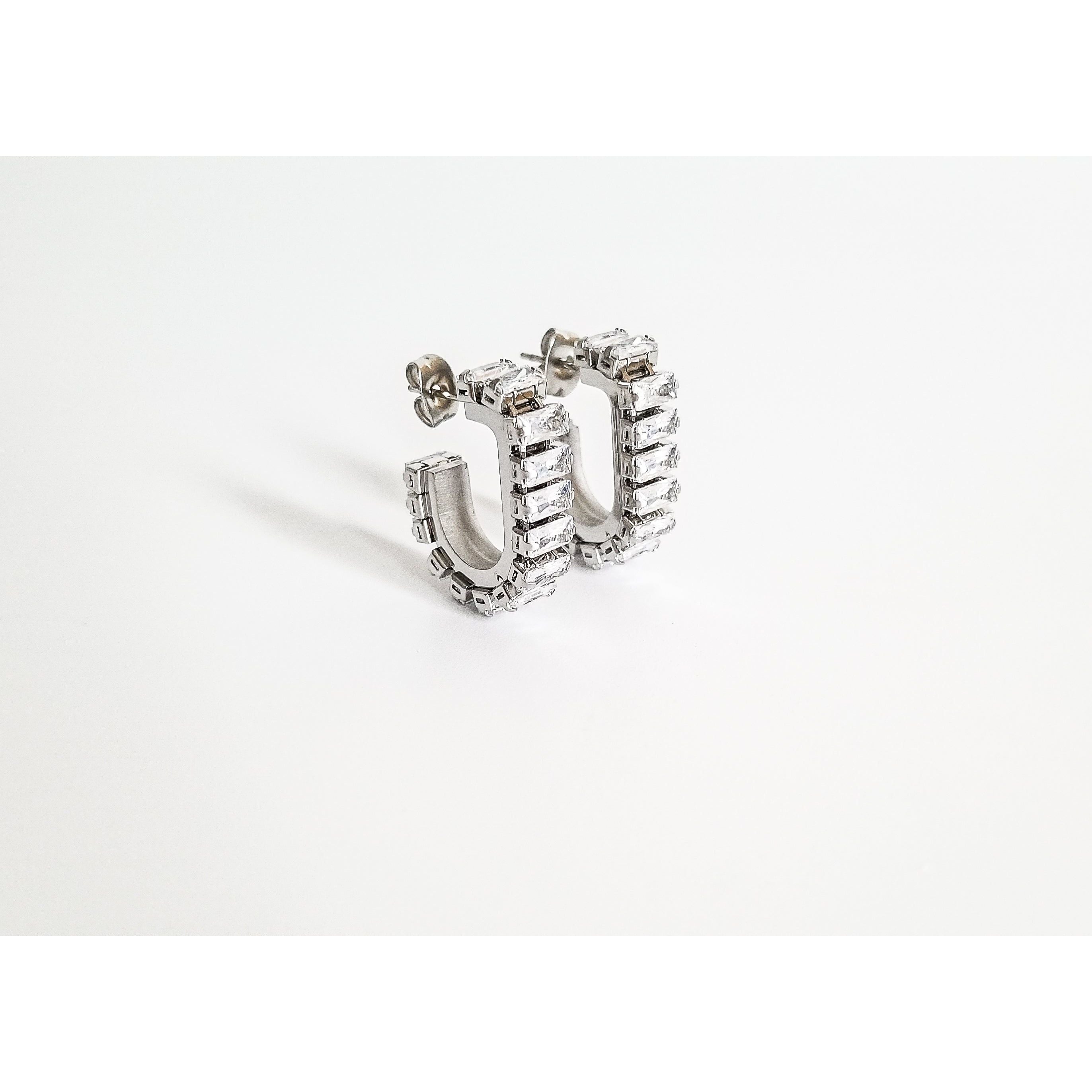 Seline Baguette 18K Huggie Earrings