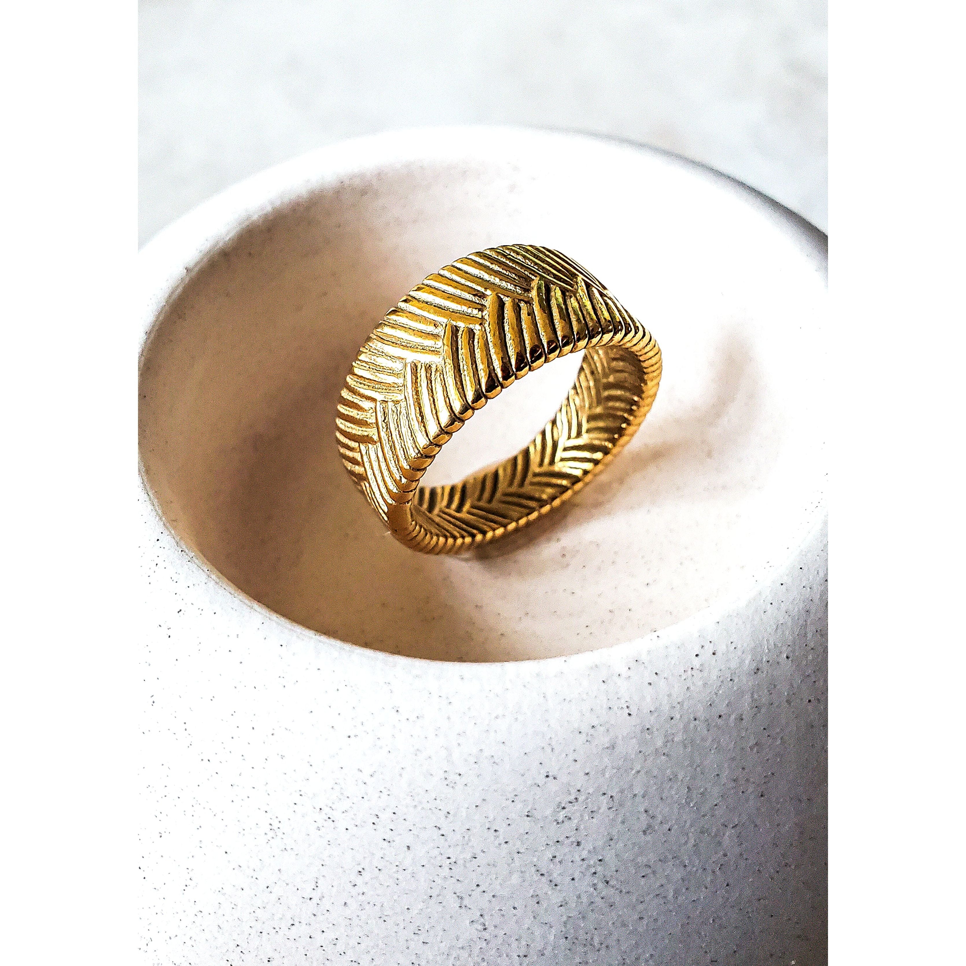Capri 18K Weaved Chunky Ring