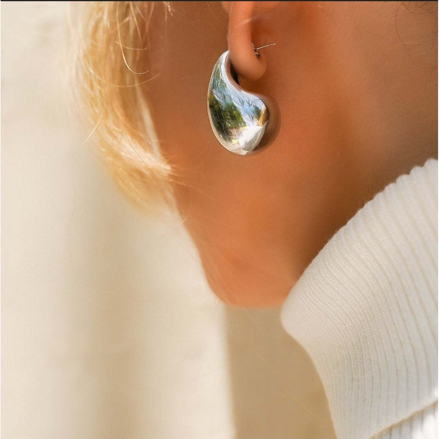 Bianca 18K Liquid Hollow Waterdrop Earrings
