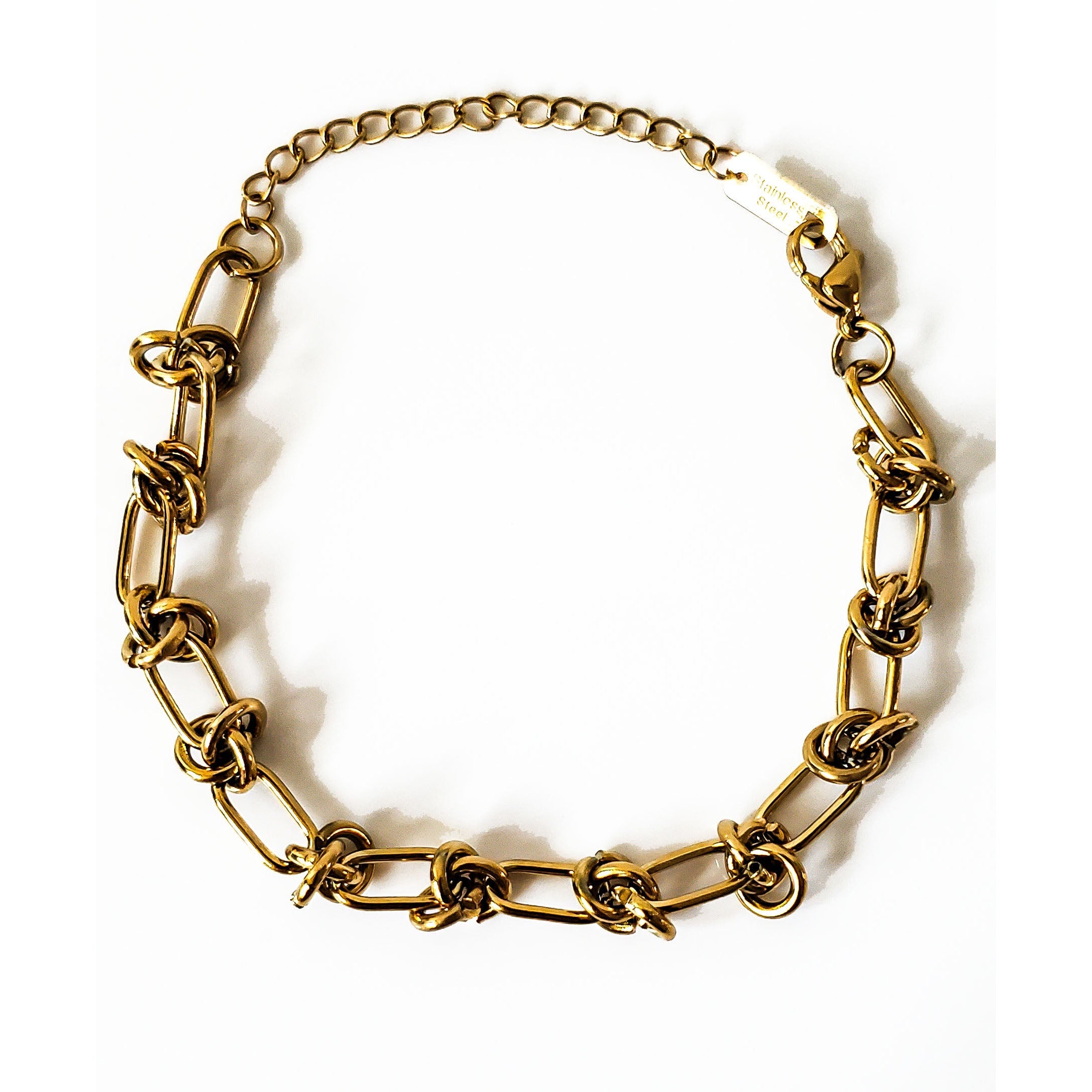 Bailey 18K Gold Barbed Knot Bracelet