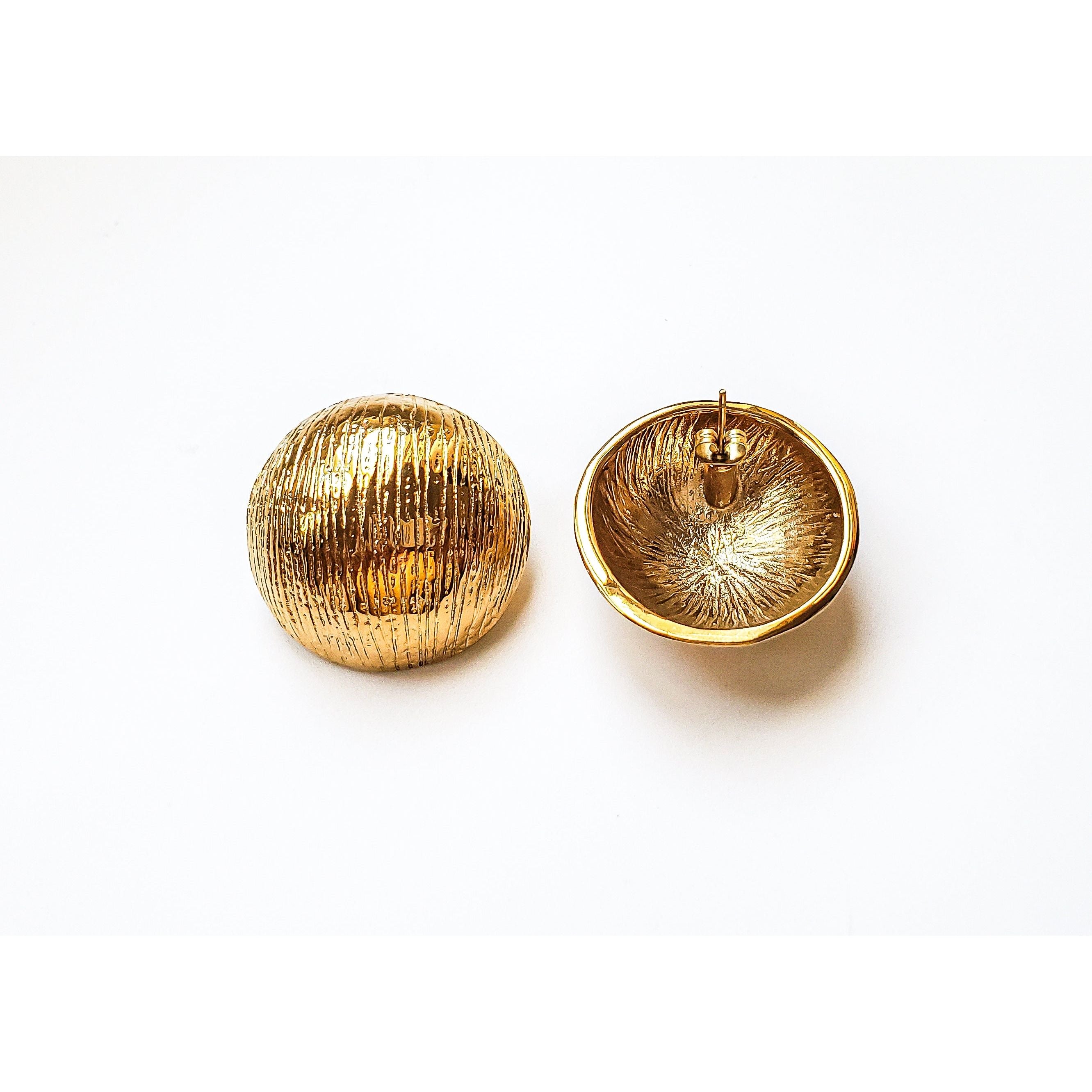 Grace 18K Dome Textured Earrings