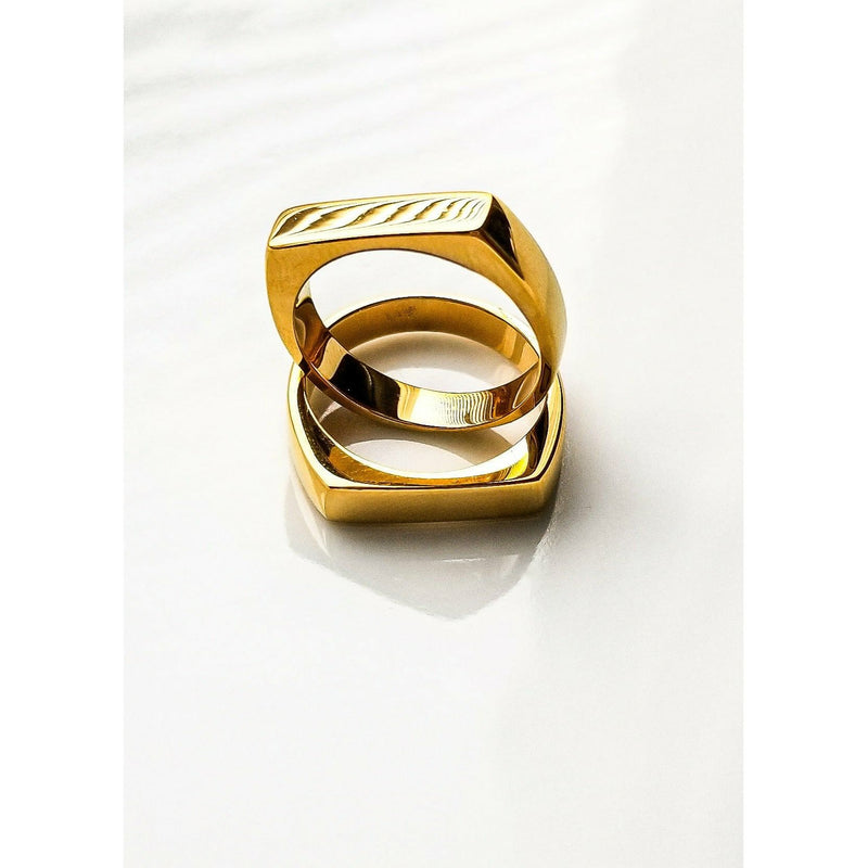 Goldie 18K Gold Slim Bar Ring