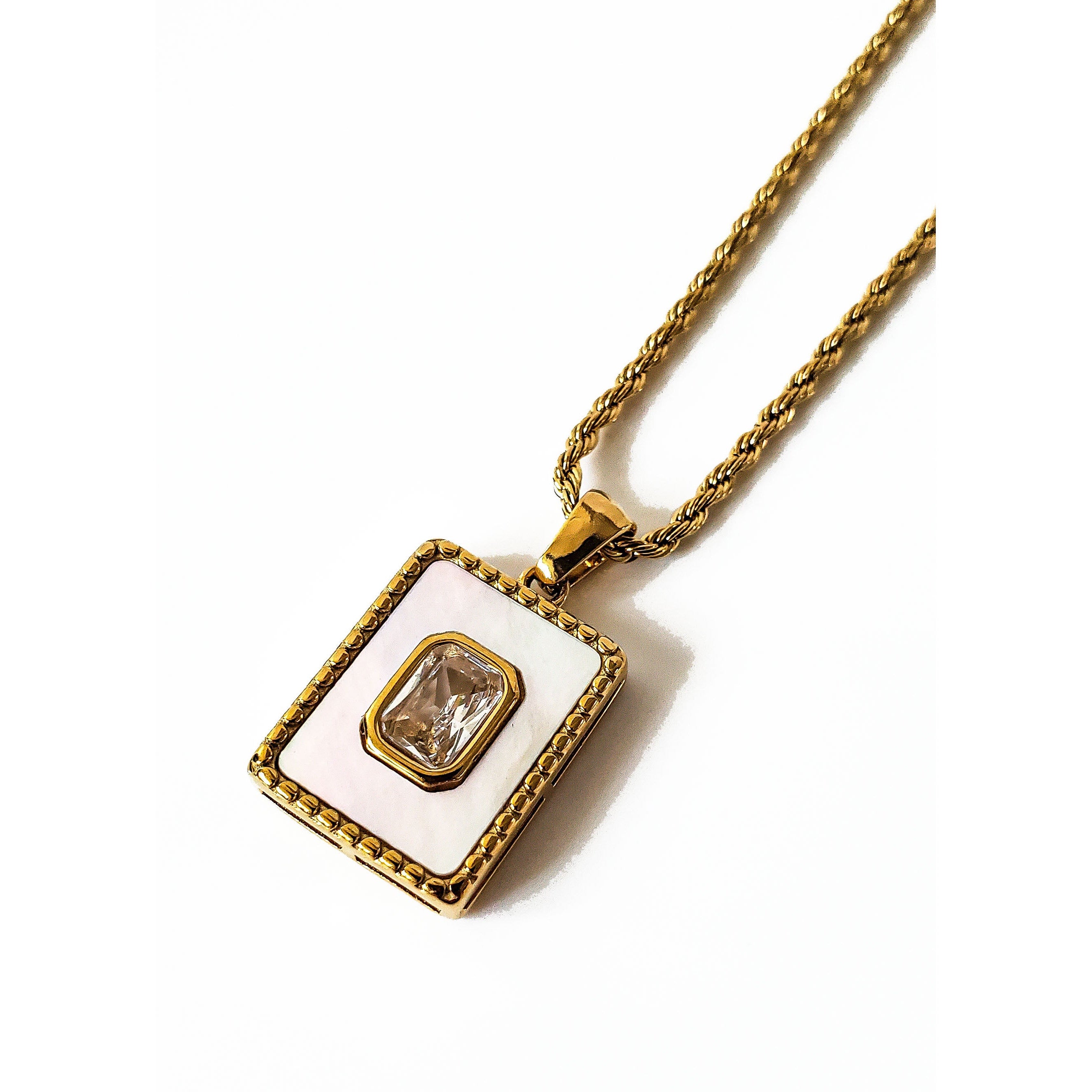 Pearl Shell 14K Gold CZ Pendant Necklace